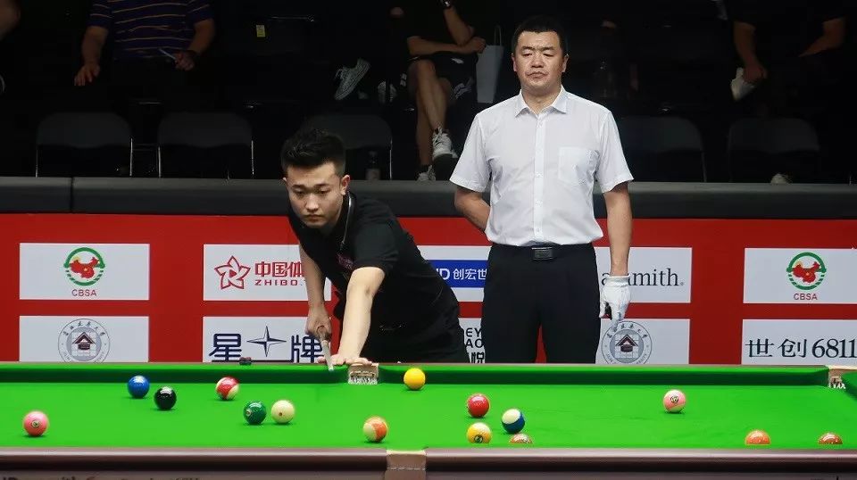 男篮的内线 男篮的内线