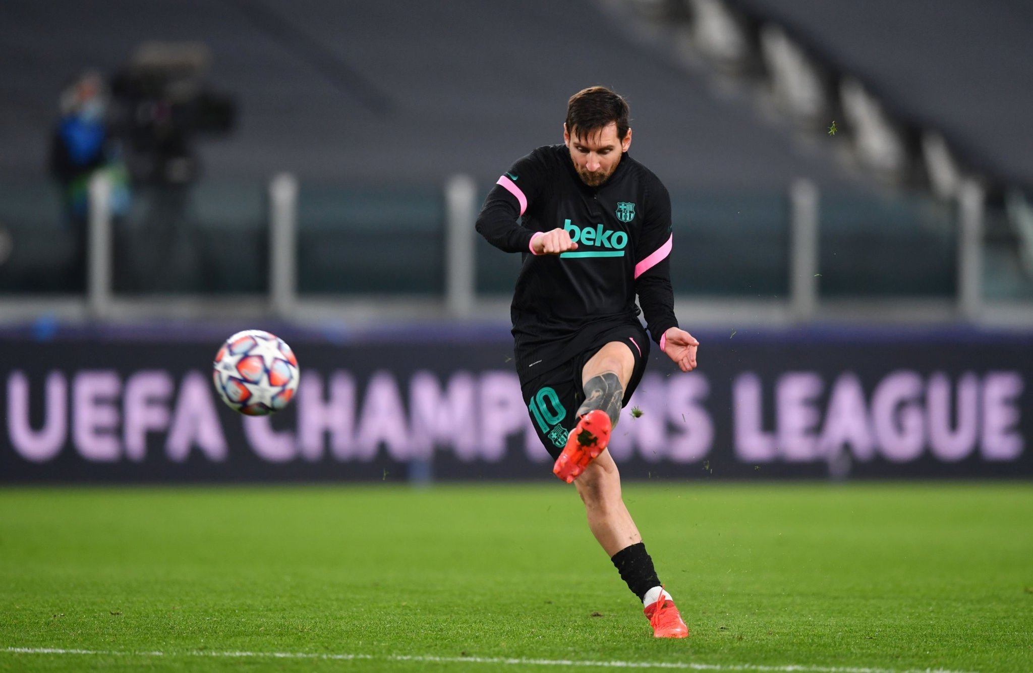 力相互交织 力相互交织