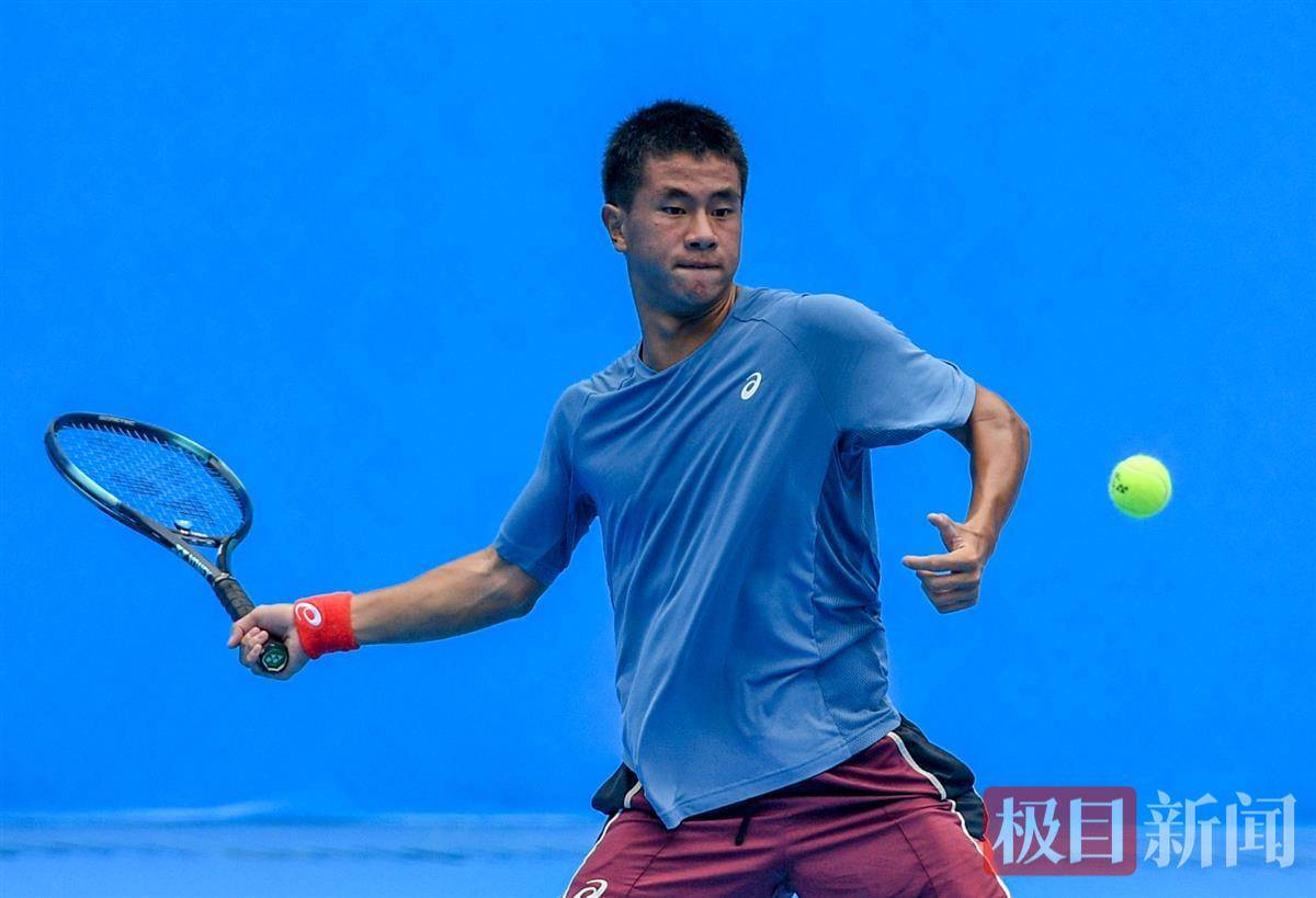 绩勇闯决赛 绩勇闯决赛