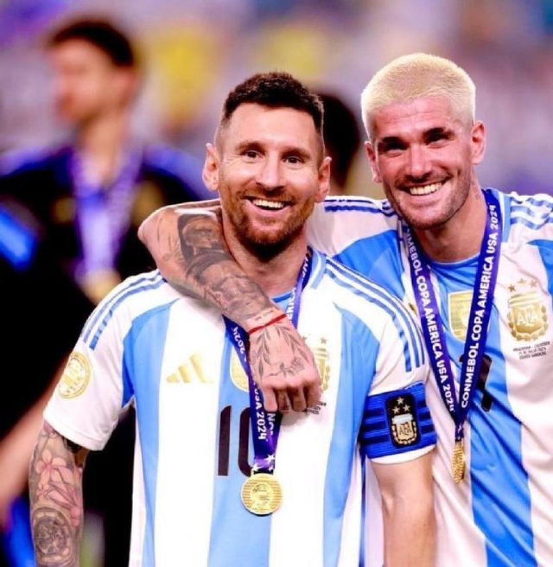 余依婷的金 余依婷的金